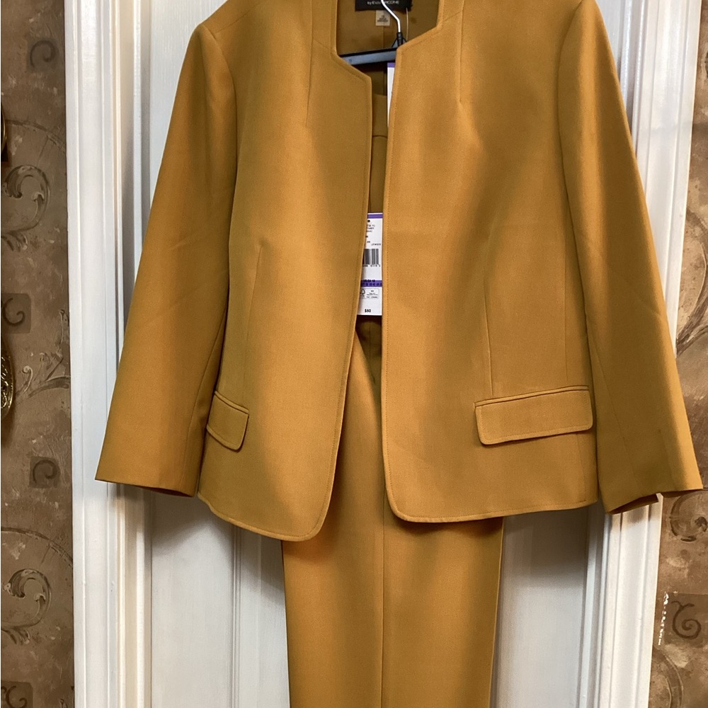 Elegant Mustard Yellow Blazer and Pant Set size 18